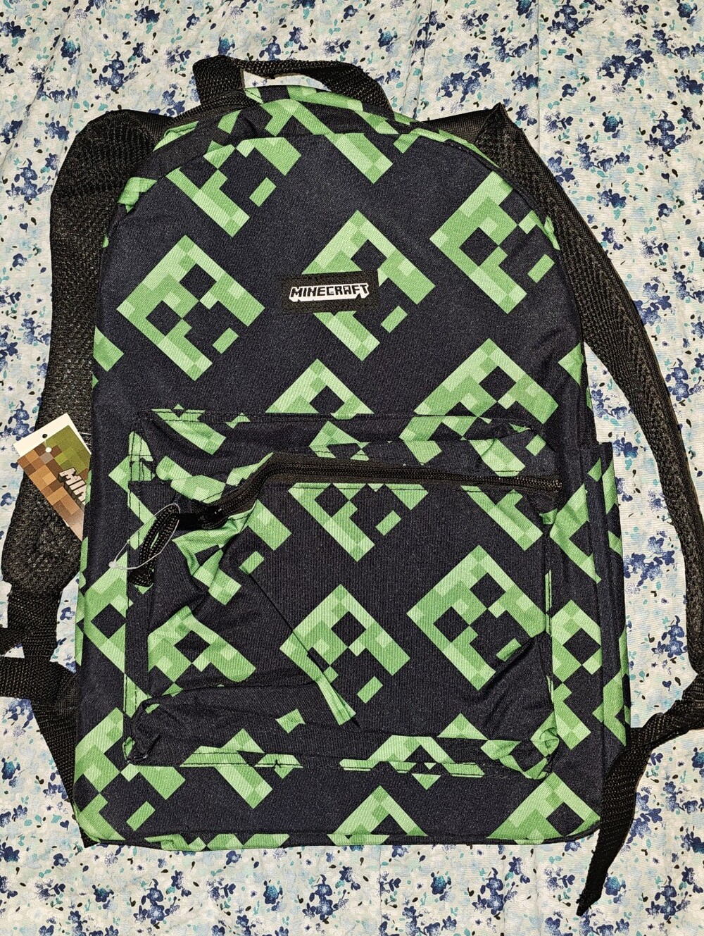 MINECRAFT Green Pixel Creaper Print Backpack Bag